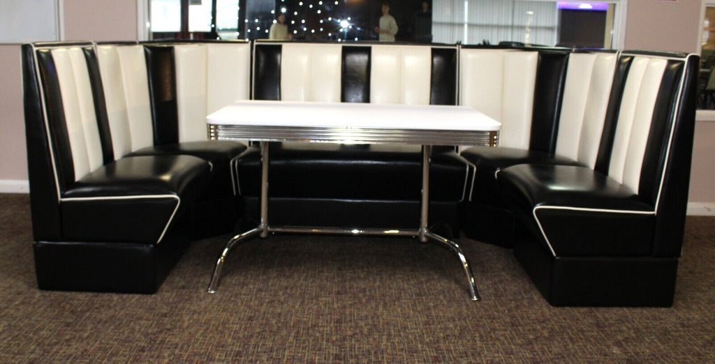 Commercially Graded Black Full Booth Set With White Table