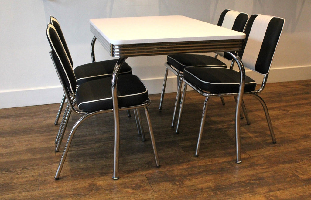Four Legged Black Diner Set