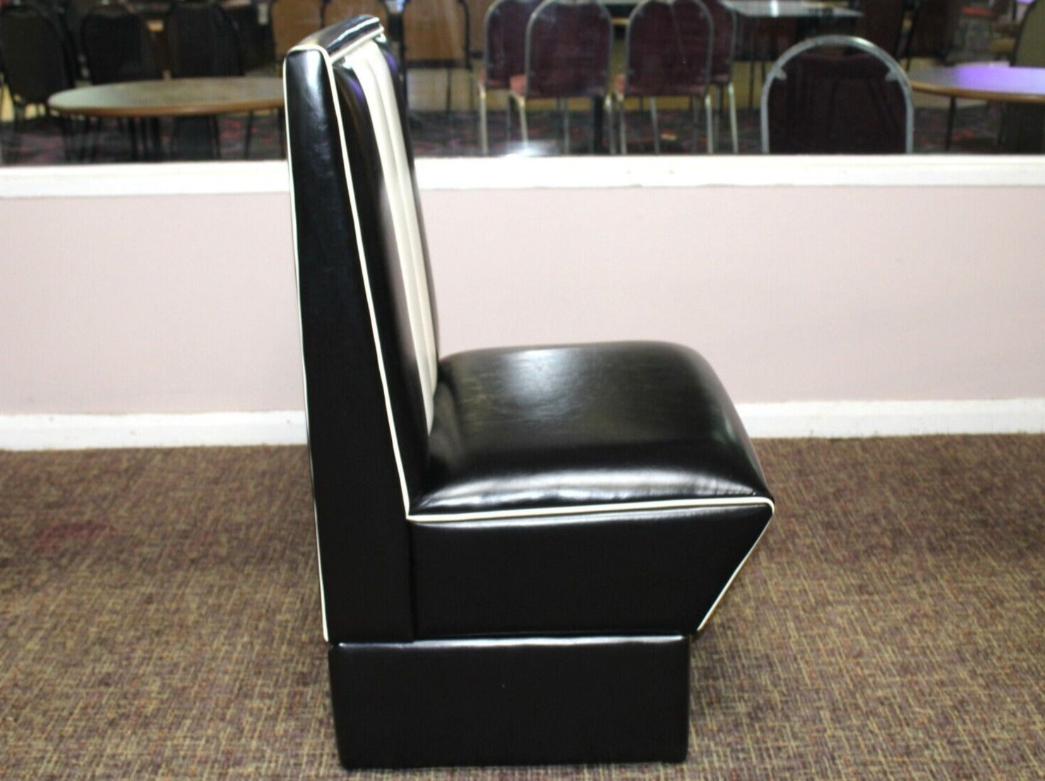 Commercially Graded Black Single Booth