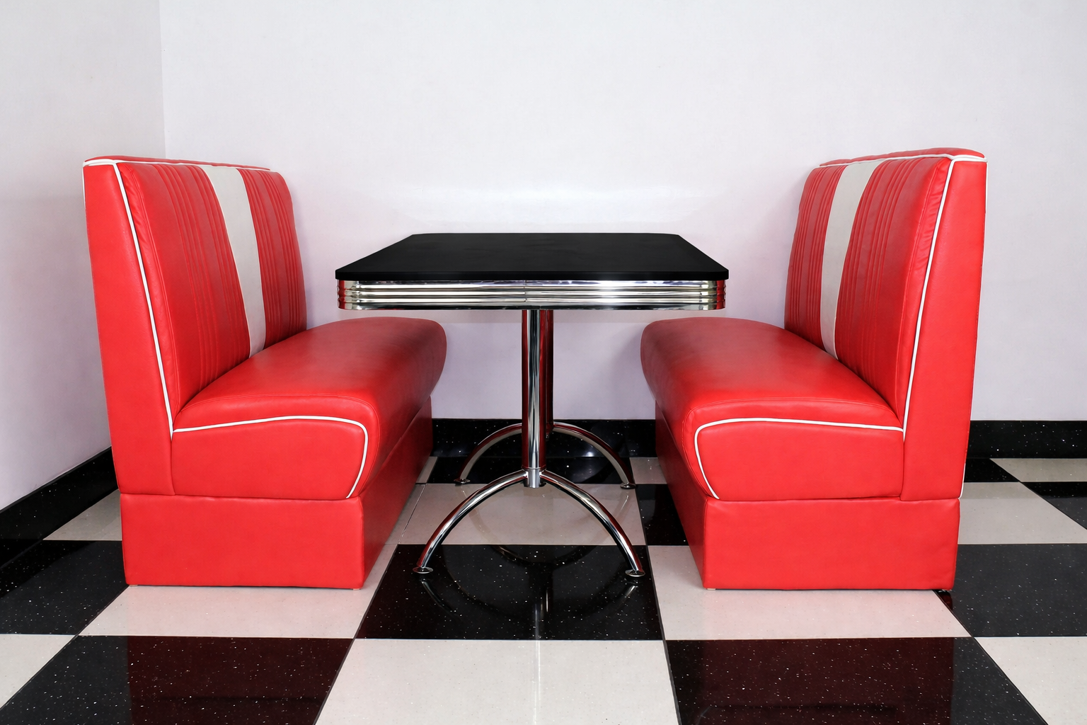 Red Nashville Booth Diner Set With Black Table